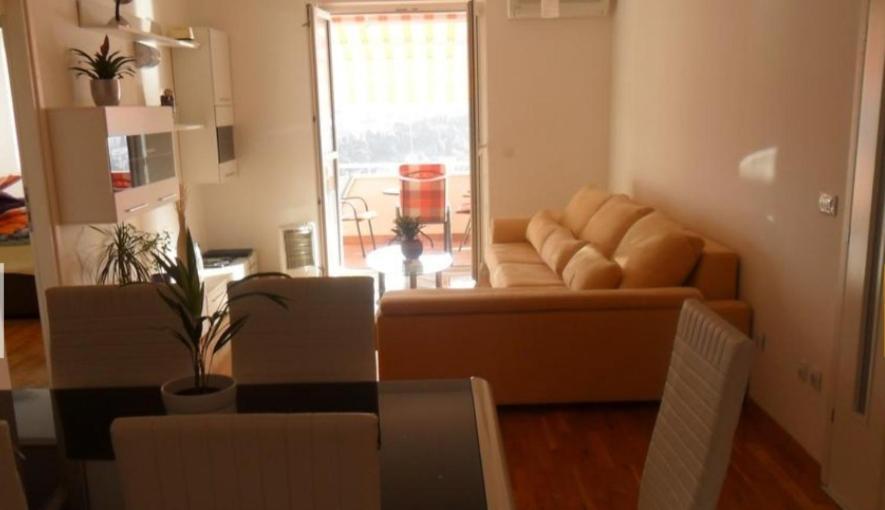 דוברובניק Rooms Anela With Large Common Tarrace And Beautiful Sea View מראה חיצוני תמונה