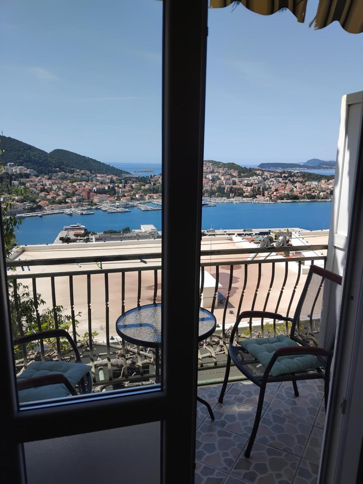דוברובניק Rooms Anela With Large Common Tarrace And Beautiful Sea View מראה חיצוני תמונה