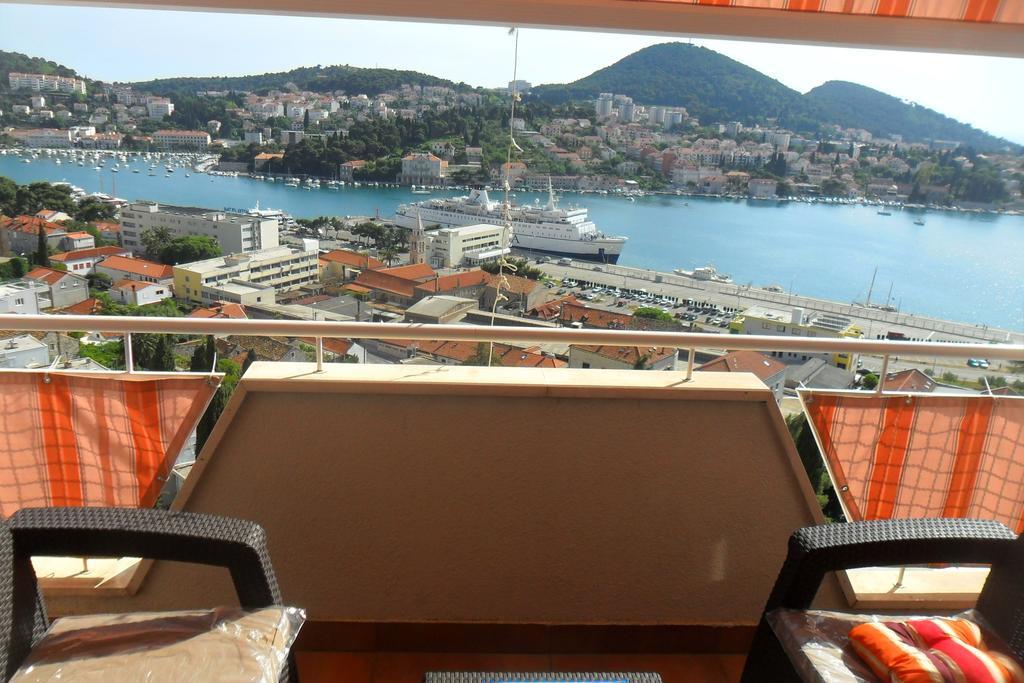 דוברובניק Rooms Anela With Large Common Tarrace And Beautiful Sea View חדר תמונה