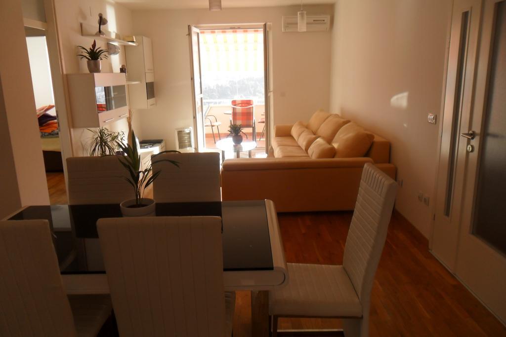 דוברובניק Rooms Anela With Large Common Tarrace And Beautiful Sea View חדר תמונה